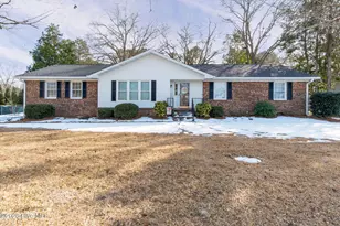 4905 Cypress Shores Dr, New Bern, NC 28562 - Photo 1