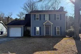 2636 Idlebrook Cir, Piney Green, NC 28544 - Photo 1