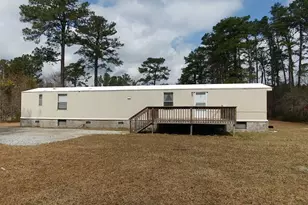 110 Poston Dr, Swansboro, NC 28584 - Photo 1