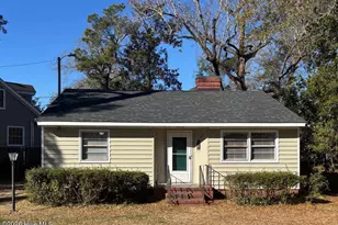 323 N 18th St, Wilmington, NC 28405 - Photo 1
