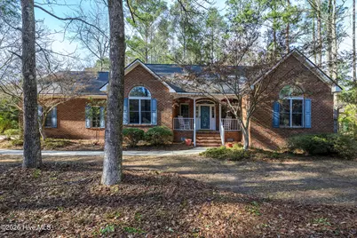 119 Saint Andrews Circle, New Bern, NC 28562 - Photo 1