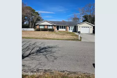 804 Fayetteville Avenue, Carolina Beach, NC 28428 - Photo 1
