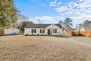 117 Summersill Dr, Jacksonville, NC 28540 - Photo 1