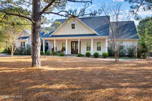 378 Longleaf Dr, West End, NC 27376 - Photo 1