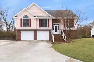 144 Raintree Cir, Jacksonville, NC 28540 - Photo 1