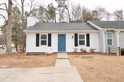 110 Hickory Grove Drive, Jacksonville, NC 28546 - Photo 1