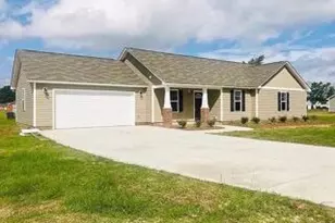 104 Caroline Ln, Goldsboro, NC 27534 - Photo 1