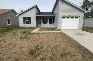 3013 Steeple Chase Ct, Jacksonville, NC 28546 - Photo 1