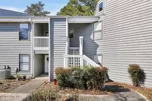 718 Azalea Dr, Hampstead, NC 28443 - Photo 1
