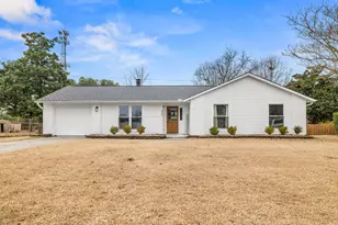 313 Branchwood Ct, Jacksonville, NC 28546 - Photo 1