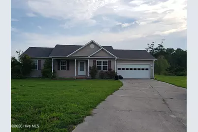406 S Grazing Court, Sneads Ferry, NC 28460 - Photo 1