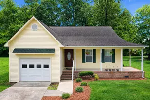 625 Blue Jean Rd, Whiteville, NC 28472 - Photo 1