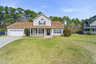 555 Park Meadows Dr, Newport, NC 28570 - Photo 1