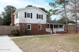 925 Lorraine Dr, Wilmington, NC 28412 - Photo 1