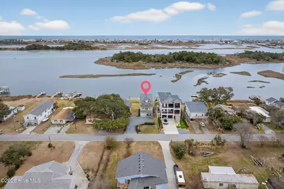 400 Atkinson Point Road, Surf City, NC 28445 - Photo 1