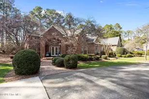 32 Glenbarr Ct, Pinehurst, NC 28374 - Photo 1