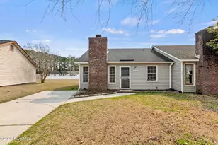 376 W Frances St, Jacksonville, NC 28546 - Photo 1