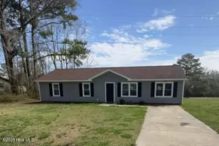 136 Sandy Dr, Jacksonville, NC 28546 - Photo 1