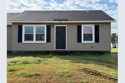 211 Appaloosa Drive, Jacksonville, NC 28540 - Photo 1