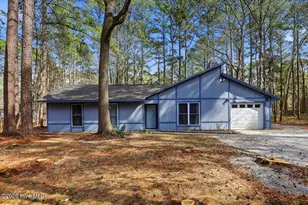1435 Pineridge Dr, Greenville, NC 27834 - Photo 1