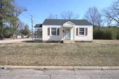 757 Columbia Avenue, Rocky Mount, NC 27804 - Photo 1