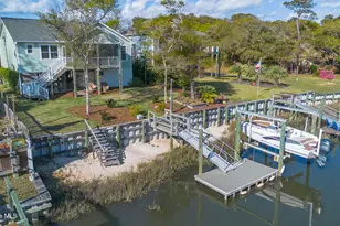 107 SW 25th St, Oak Island, NC 28465 - Photo 1