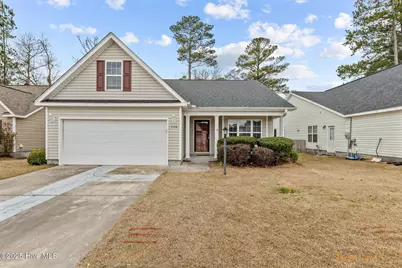 138 Bermuda View, New Bern, NC 28560 - Photo 1
