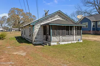 538 Edgar Street, Clinton, NC 28328 - Photo 1