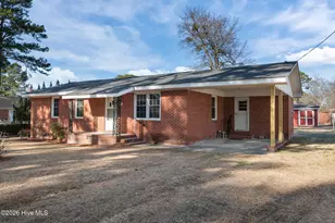 305 E Eason St, Macclesfield, NC 27852 - Photo 1