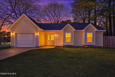 101 Cottonwood Court, Jacksonville, NC 28546 - Photo 1