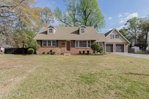 818 Edgewood Dr, Jacksonville, NC 28540 - Photo 1