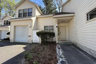 935 Birch Creek Dr, Wilmington, NC 28403 - Photo 1