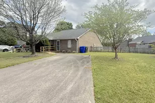 1107 Holden Dr, Greenville, NC 27858 - Photo 1