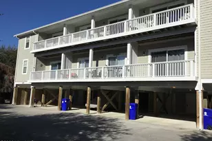 608 W Brown St, Southport, NC 28461 - Photo 1