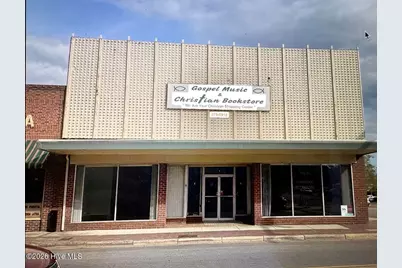 212 S Main Street, Laurinburg, NC 28352 - Photo 1