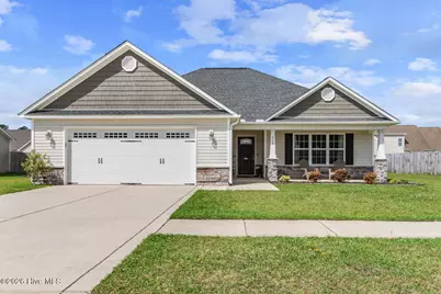 318 Aquamarine Circle, Jacksonville, NC 28546 - Photo 1