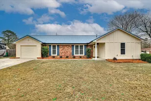 302 Twin Pines Dr, Martinez, GA 30907 - Photo 1