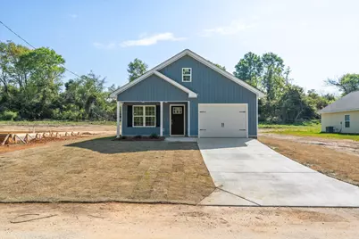 631 Clary Street, Thomson, GA 30824 - Photo 1
