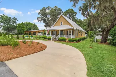800 Wayne Street, Darien, GA 31305 - Photo 1