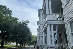 816 Drayton St, Savannah, GA 31401 - Photo 1