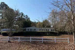 150 Maple Dr, Ellabell, GA 31308 - Photo 1