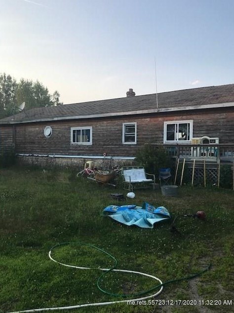 8 Clammers Ln, Harrington, ME 04643