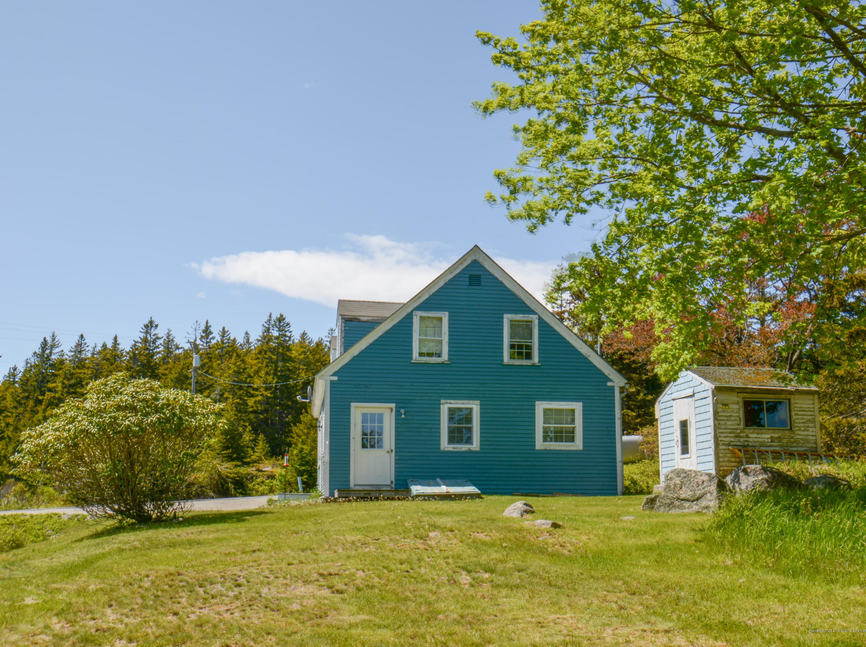 176 Harbor Rd, Minturn, ME 04685