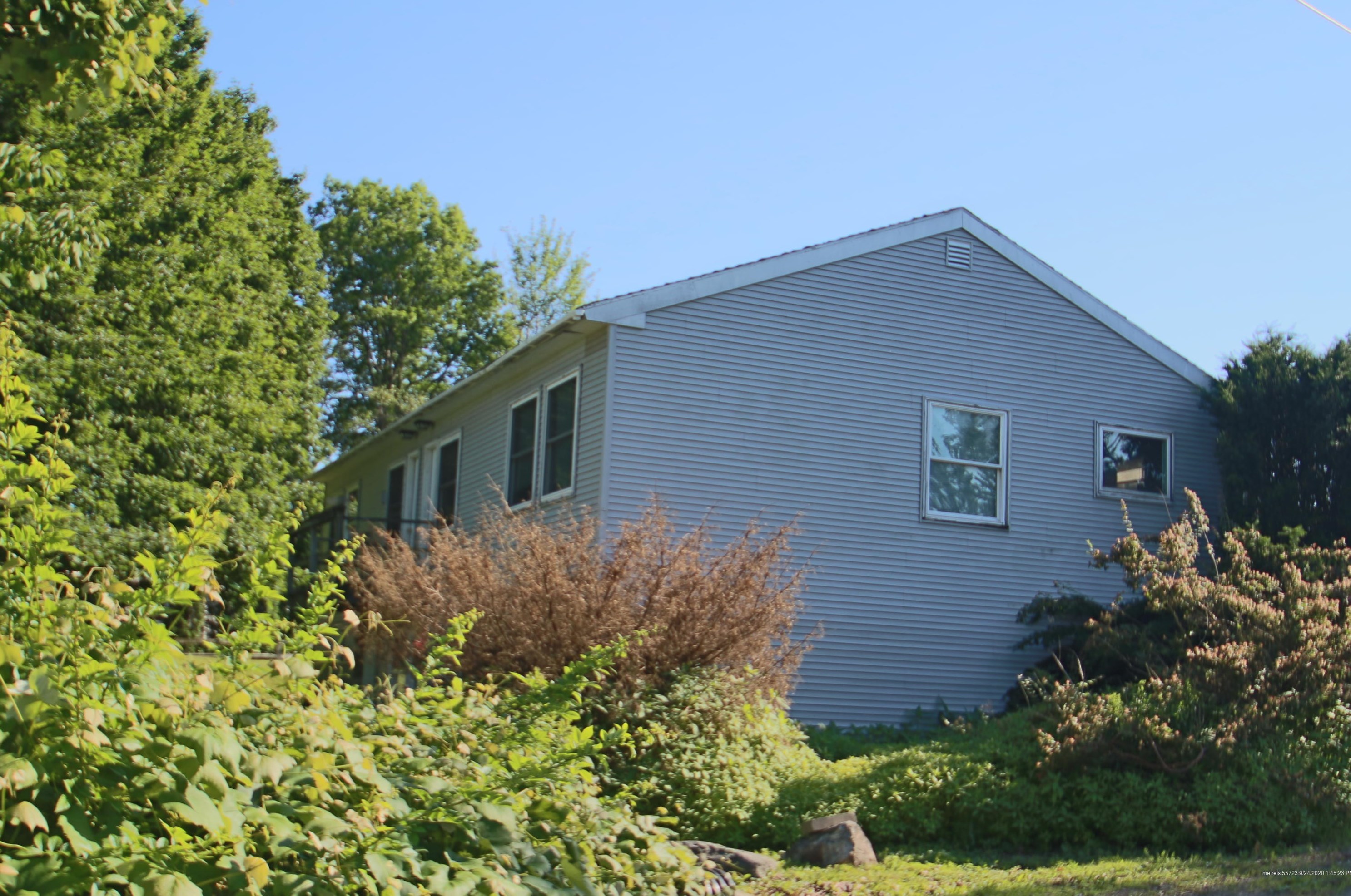 142 Ingraham Dr, Owls Head, ME 04854