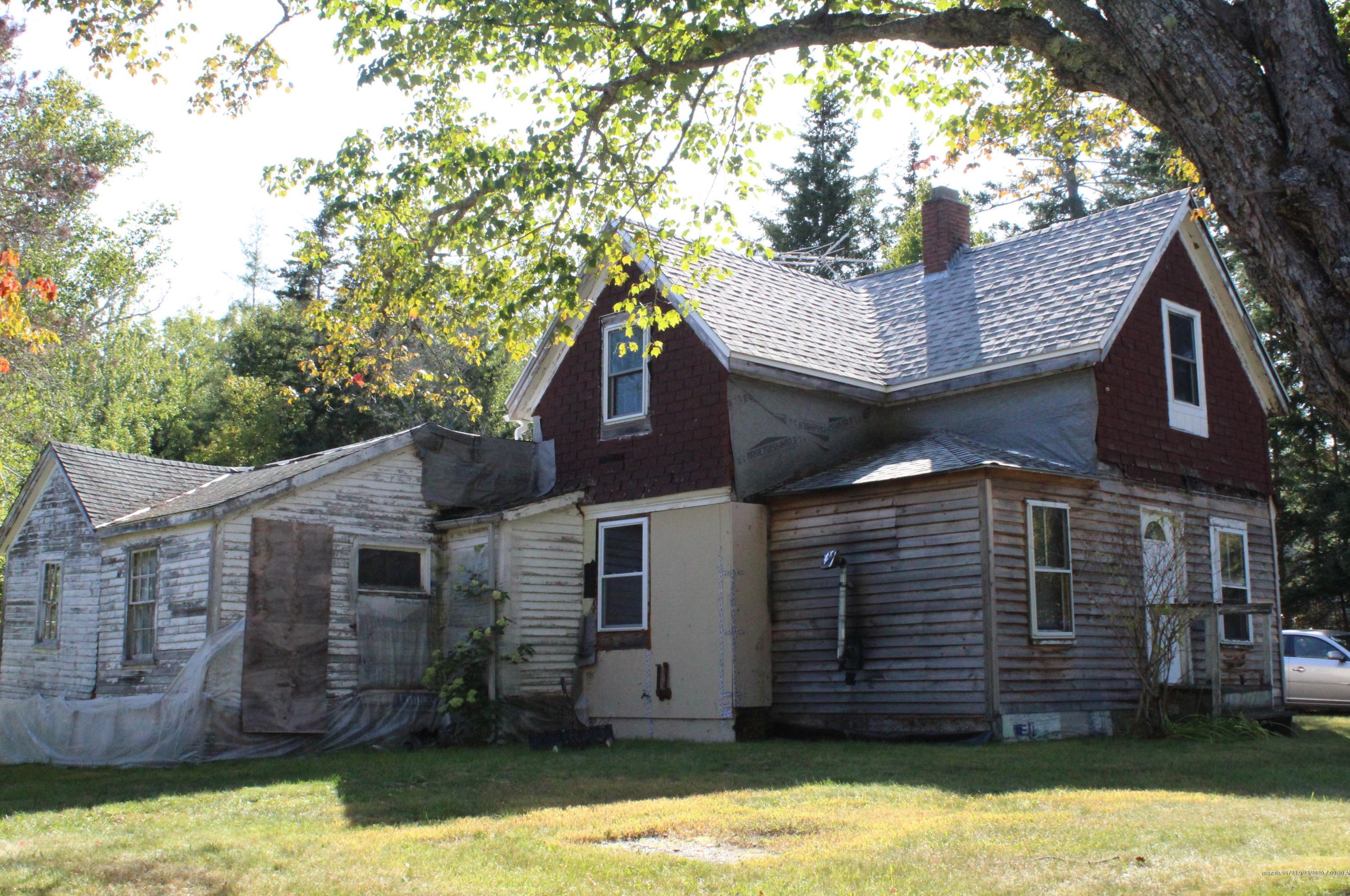 36 Bunker Rd, Sorrento, ME 04677