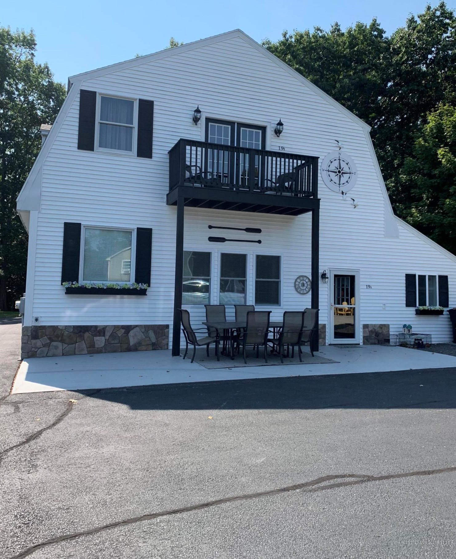 19 Shamrock Ln, Wells, ME 04090