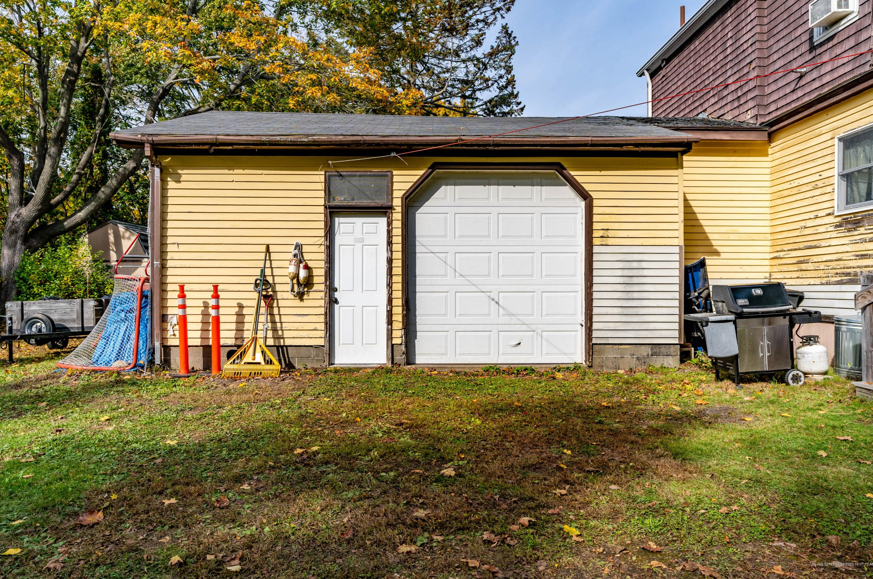 54 Irving St, Portland ME 04103-3403 exterior