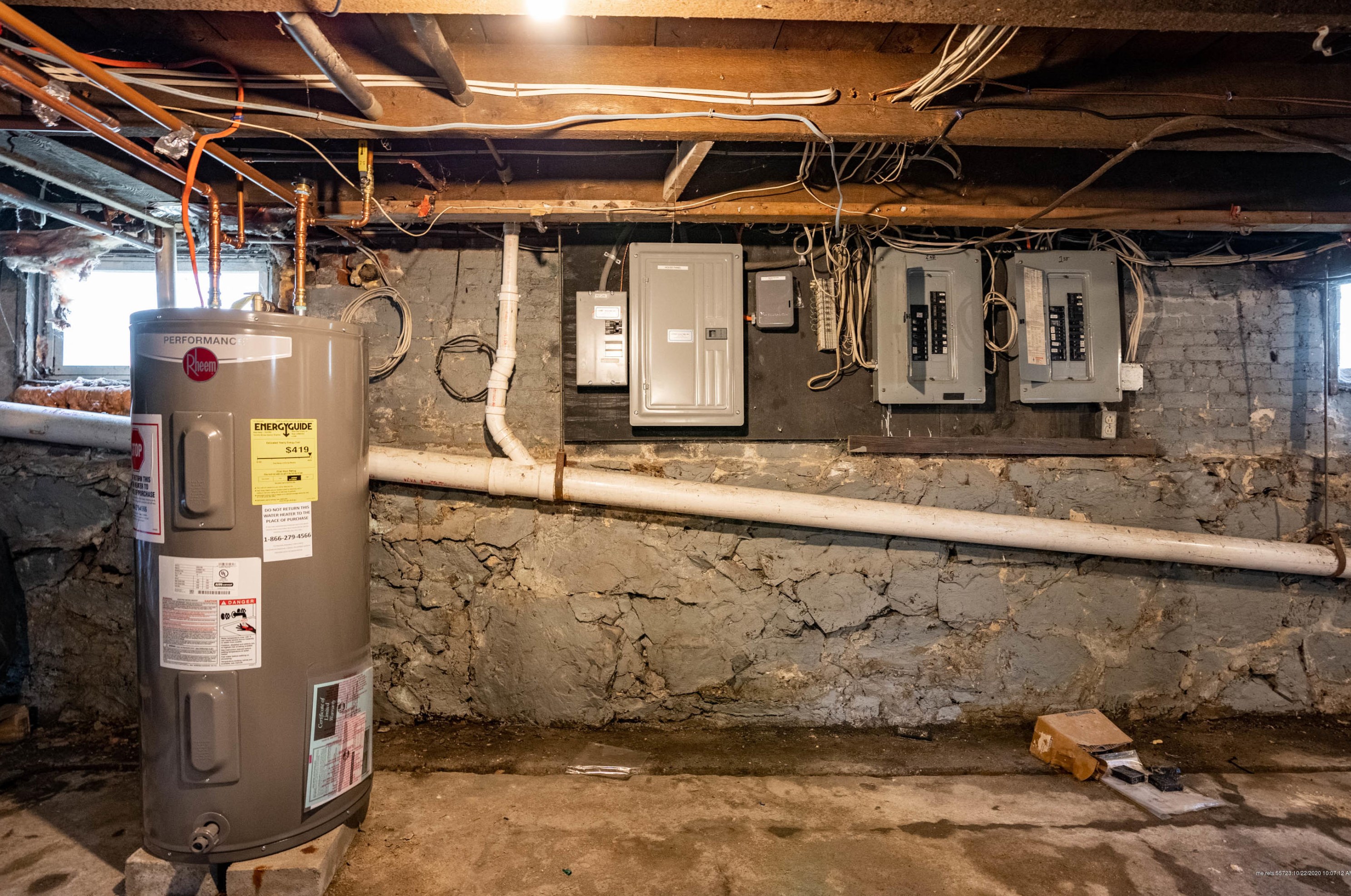 54 Irving St, Portland ME 04103-3403 exterior