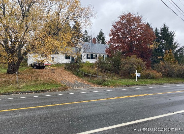 872 Bangor Rd, Prospect, ME 04981