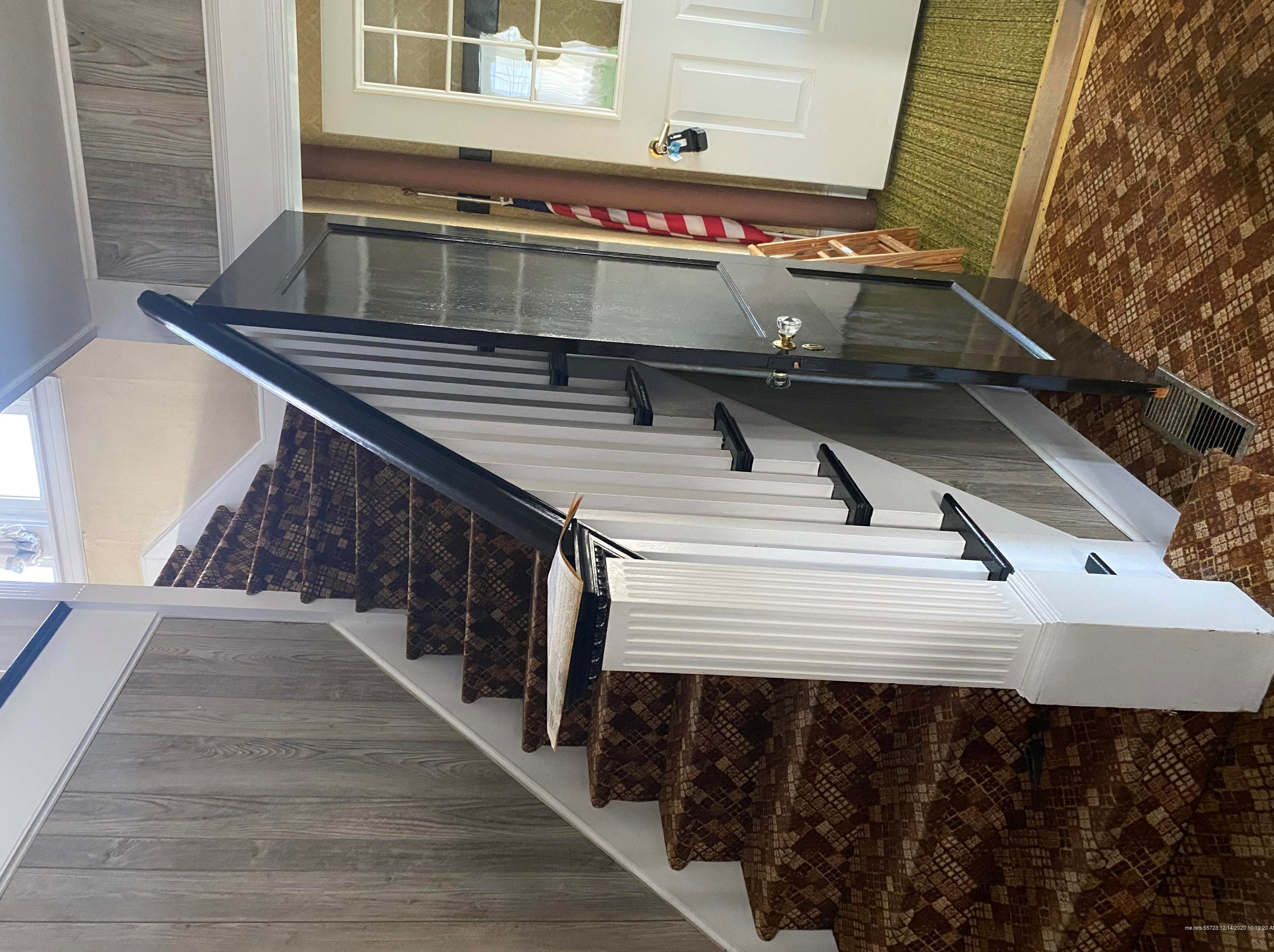 205 Main St, Sebec ME 04426-1243 exterior